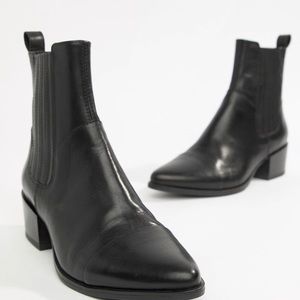 Vagabond Shoemakers Marja Cap Toe Bootie